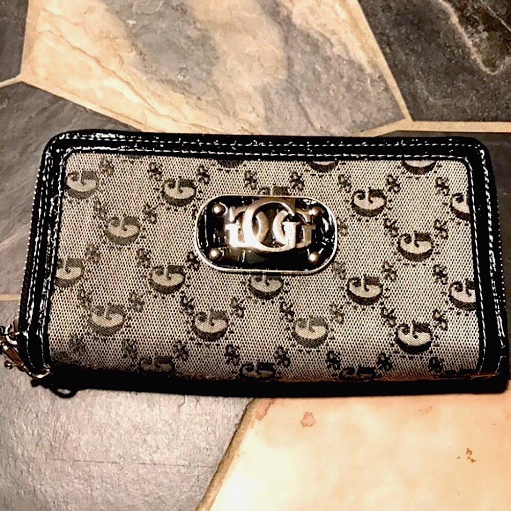 Zip-Around Continental Clutch Wallet
